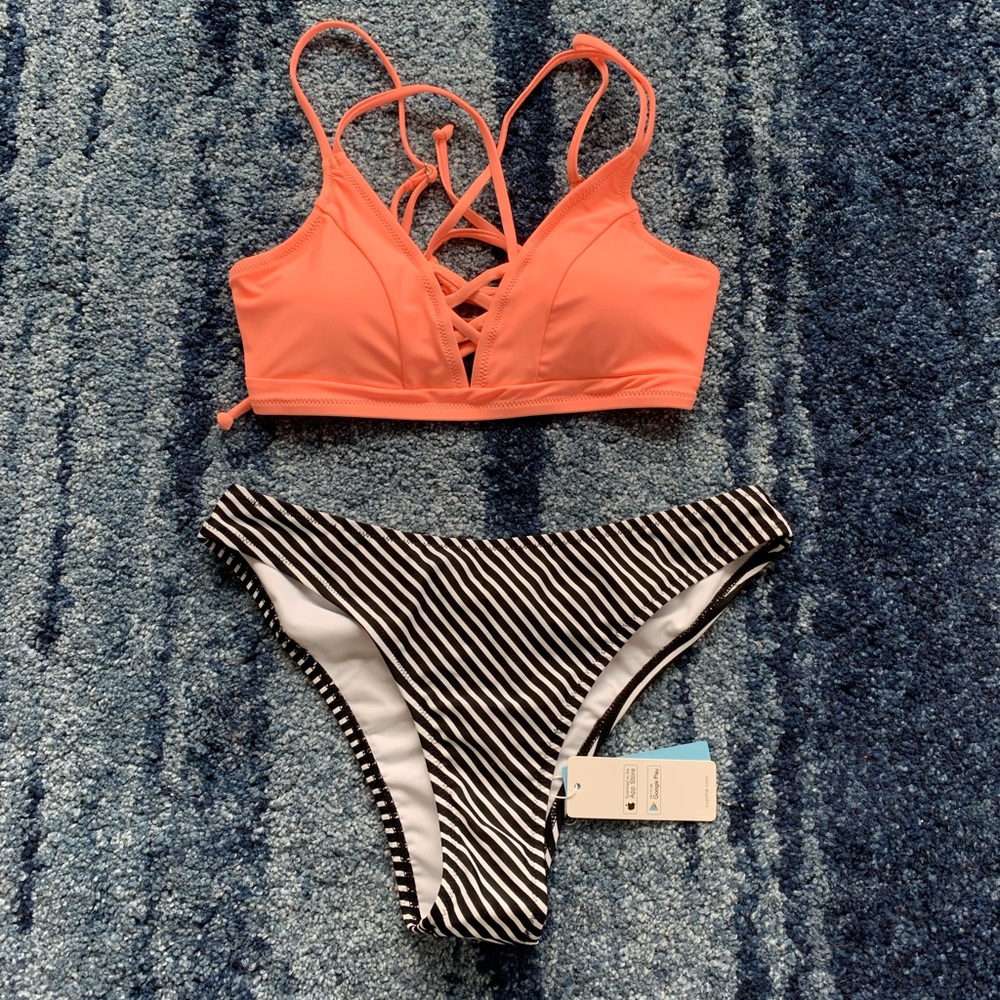 NWT “Peachy and Striped” Cupshe Bikini